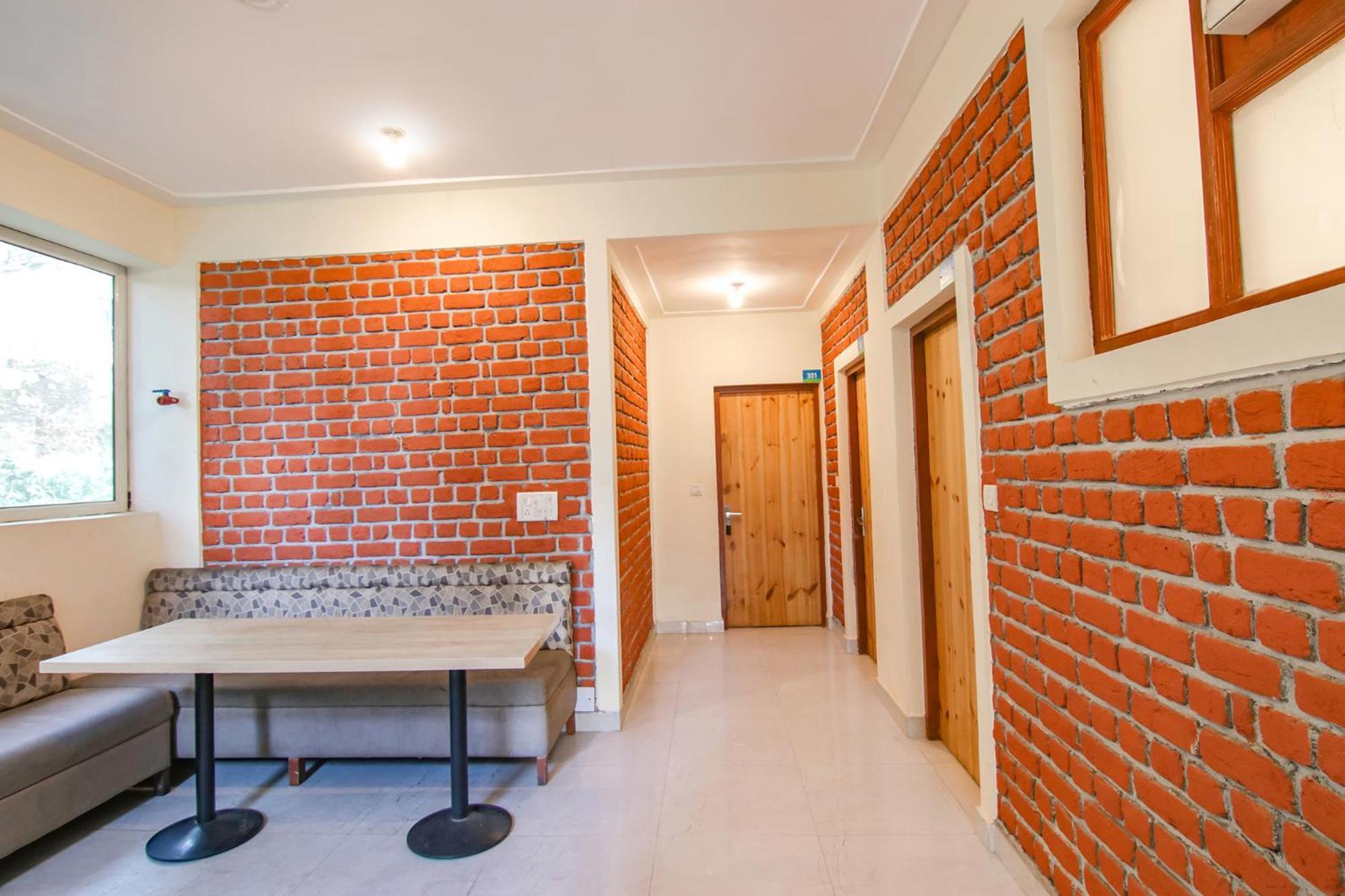 White Water Inn Mcleodganj Dharamshala Ngoại thất bức ảnh